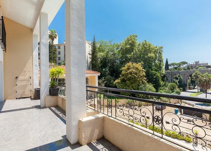 D'azur Riou Hotel 3*