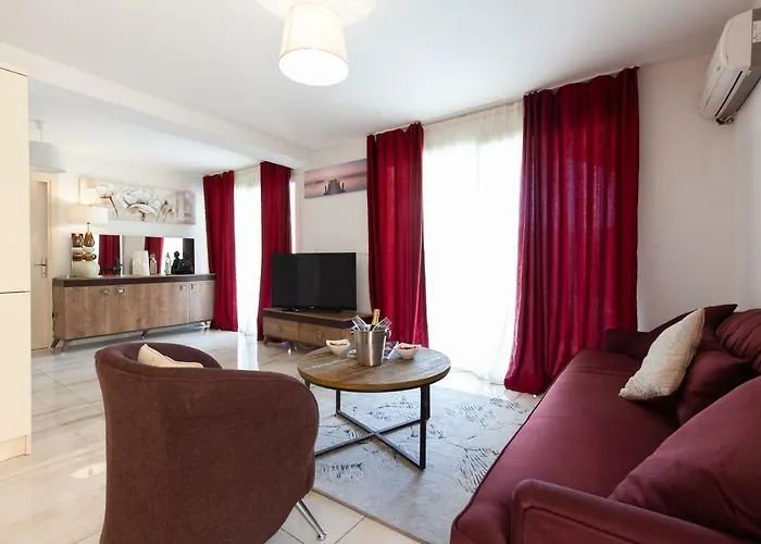 D'azur Riou Hotel 3*