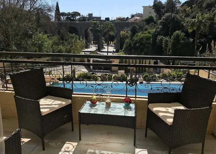 Hotel D'azur Riou 3*