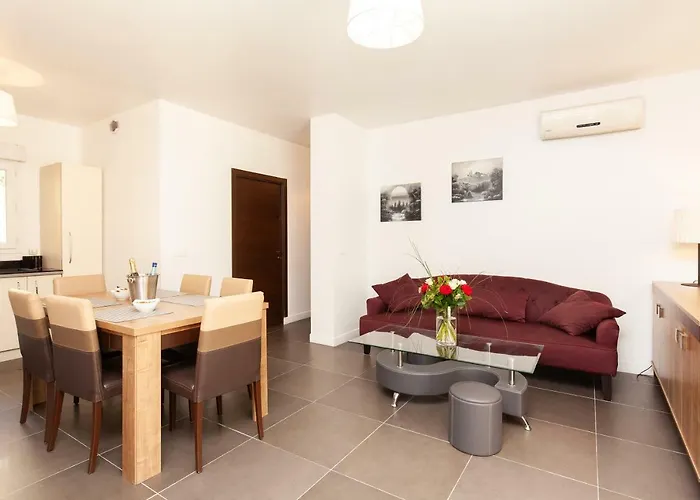 D'azur Riou Hotel 3*