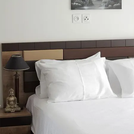 Hotell D'azur Riou Cannes
