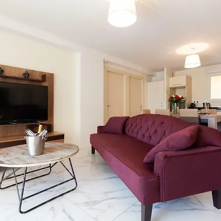 D'azur Riou Aparthotel 2*