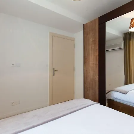 Hotel D'azur Riou 3*