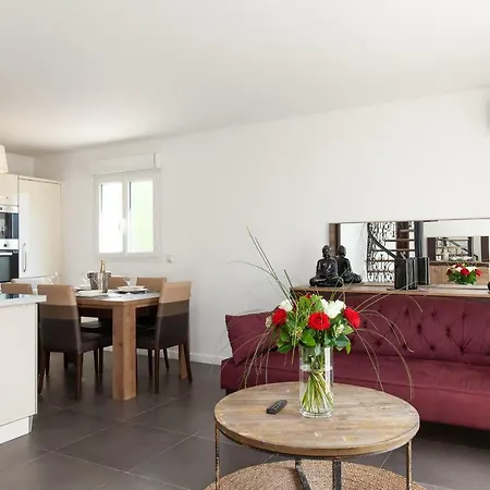 Hotell D'azur Riou Cannes