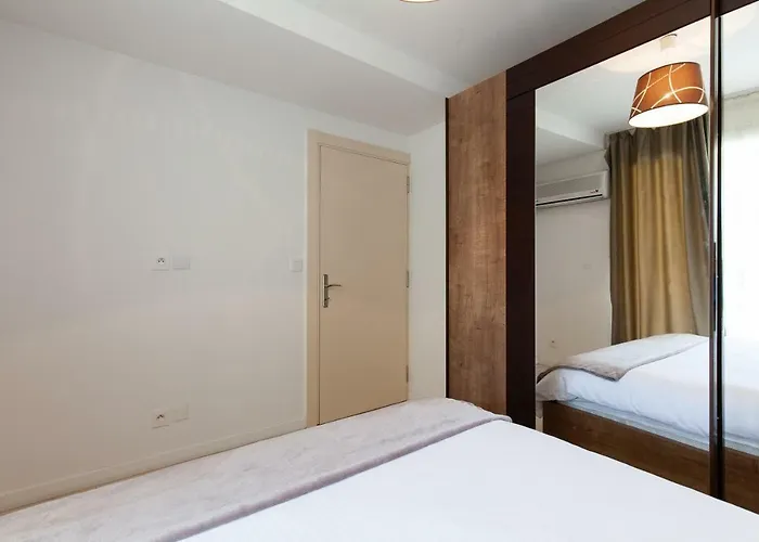فندق D'azur Riou 3*