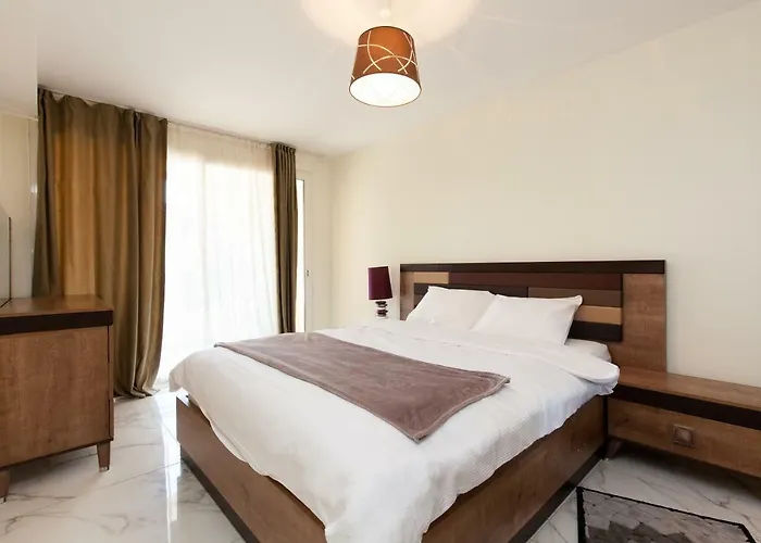 فندق D'azur Riou 3*